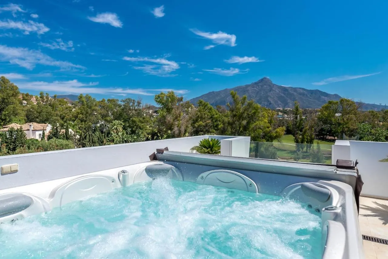 All About Villa Azur Marbella 0*,  Hiszpania